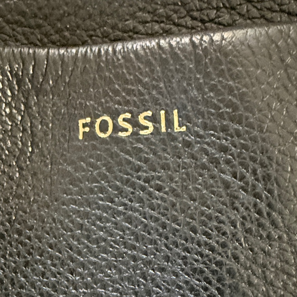 Fossil Black Pebbled Leather Tote - Picture 2 of 10